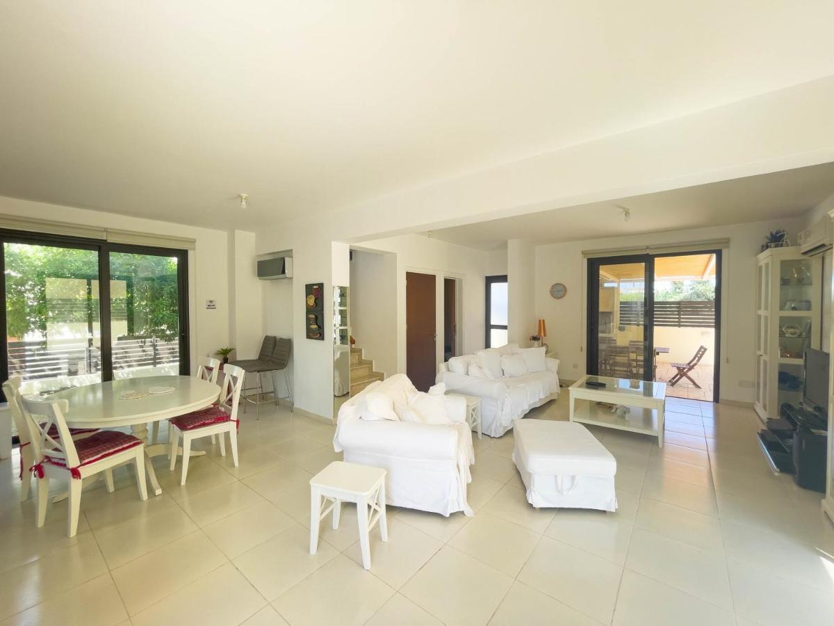 Villa Chrysa Protaras Luaran gambar